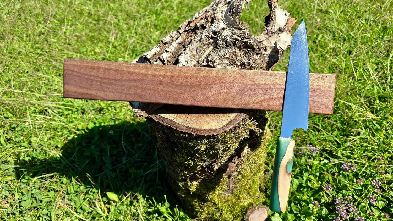 Handcrafted Magnetic Knife Holder Collection – Wooden Knife Racks & Magnetic Strips - PipejaWood