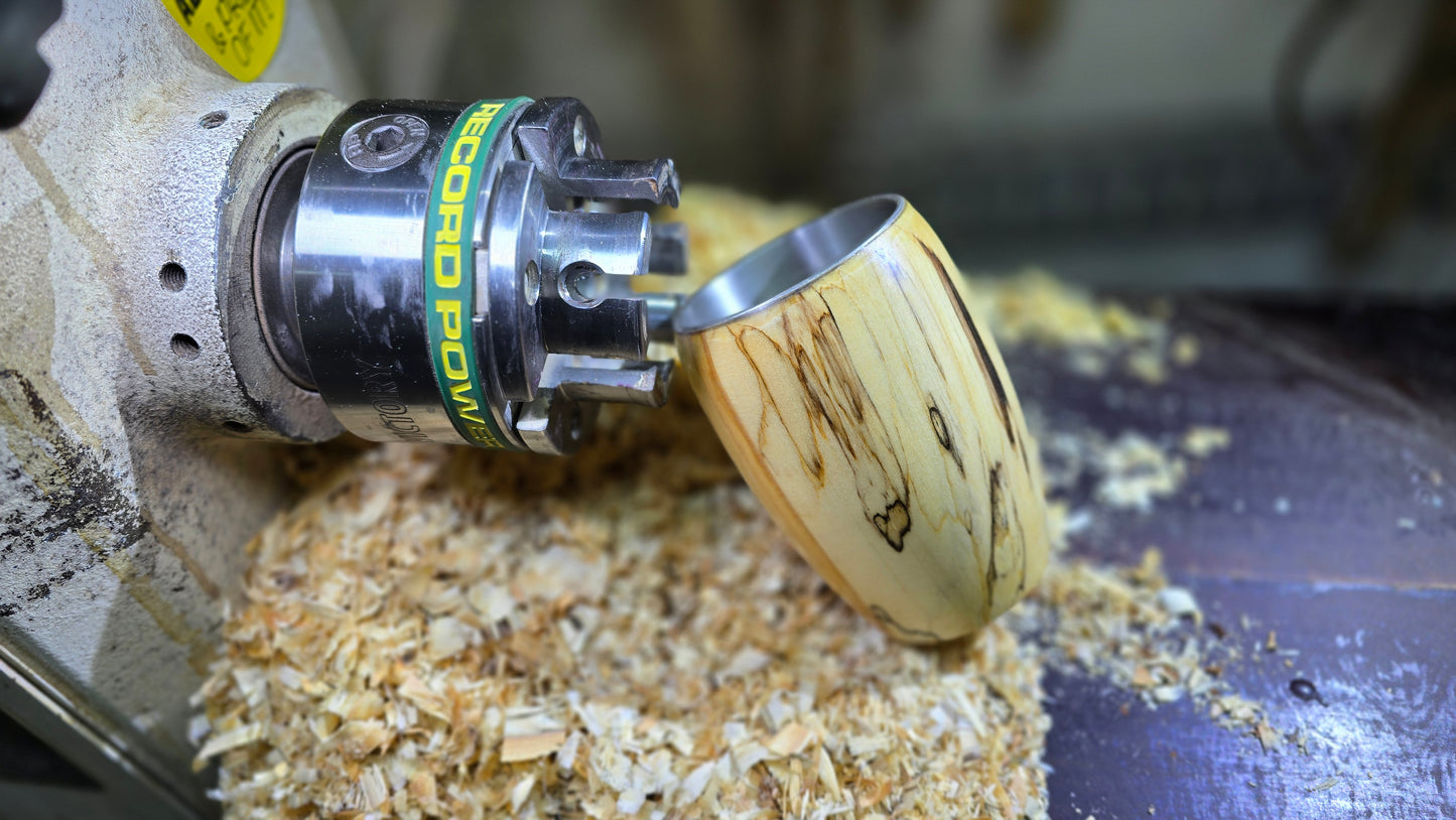 Ročno izdelana skodelica za kavo in čaj iz brezovega lesa – edinstvena lesena skodelica