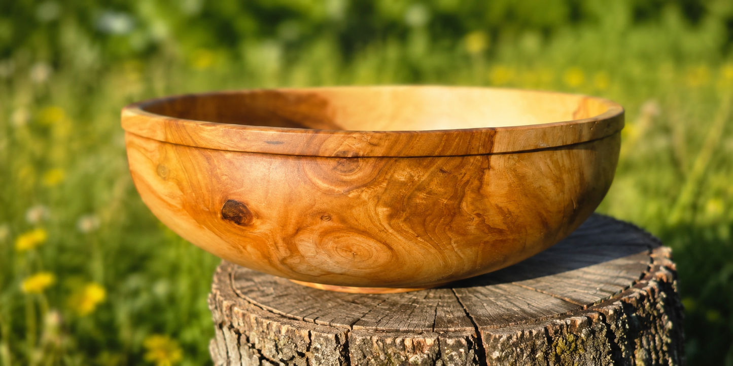 Handmade apple wood bowl 23cm with natural warm grain