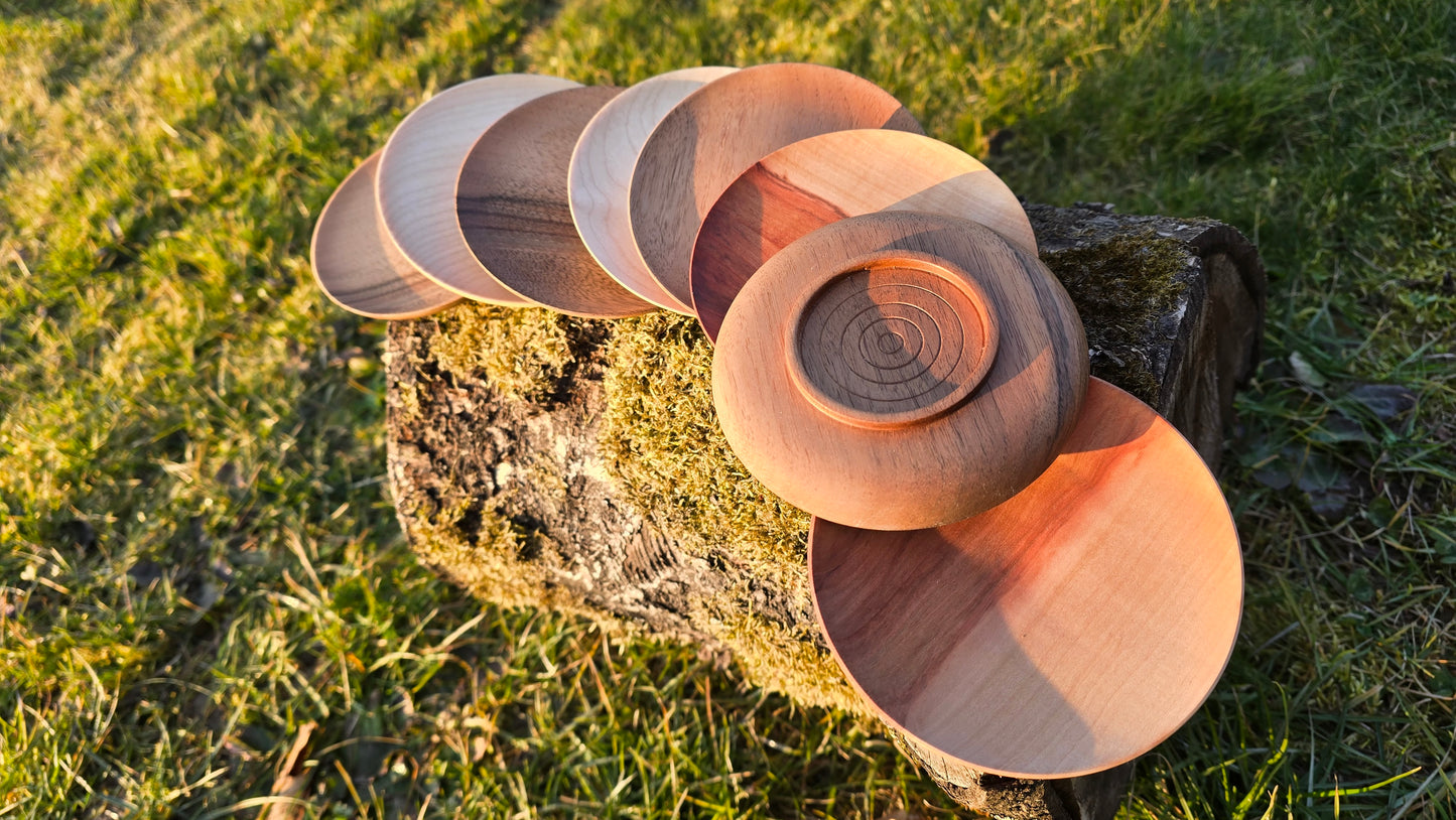 Handgefertigte Charcuterie-Topper aus Naturholz für Weingläser – personalisiert und vielseitig einsetzbar