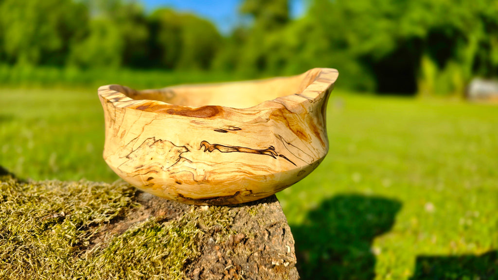 Handmade spalted birch wood bowl with natural edge – rustic decorative centerpiece, artisan-turned with unique spalting patterns
