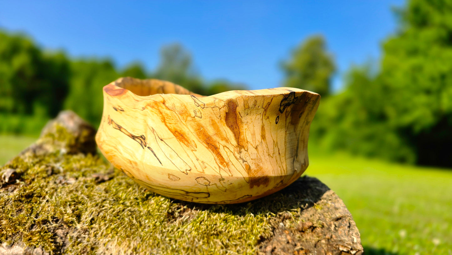 Handmade spalted birch wood bowl with natural edge – rustic decorative centerpiece, artisan-turned with unique spalting patterns
