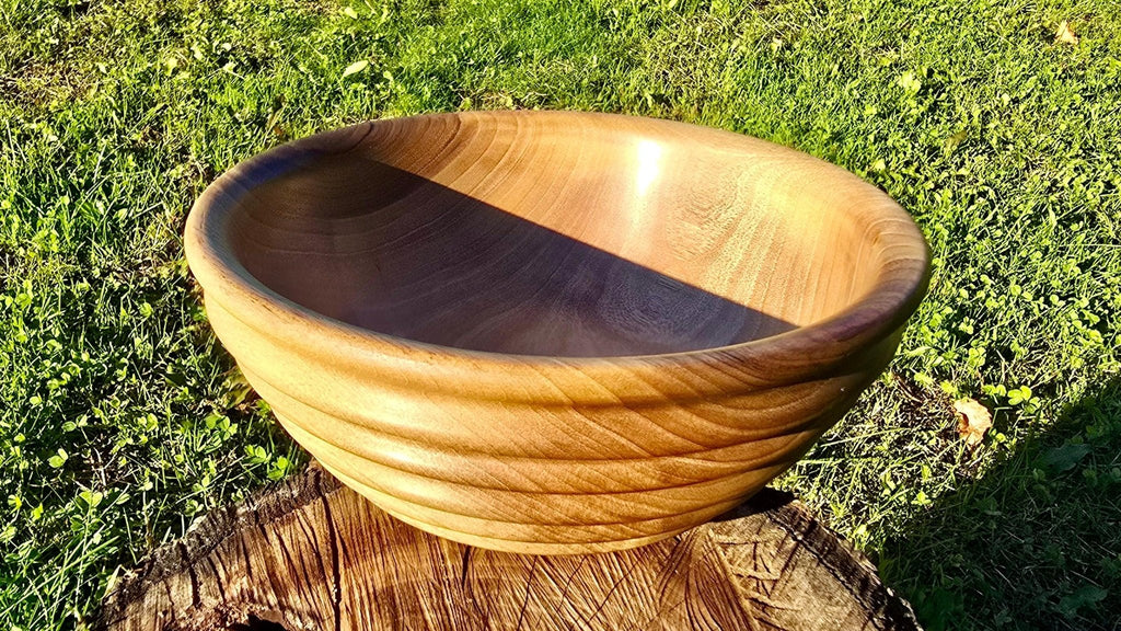 Beehive - Shaped Handmade Walnut Wooden Bowl – 22cm x 8cm | Fruit, Bread, or Decorative Bowl - PipejaWood