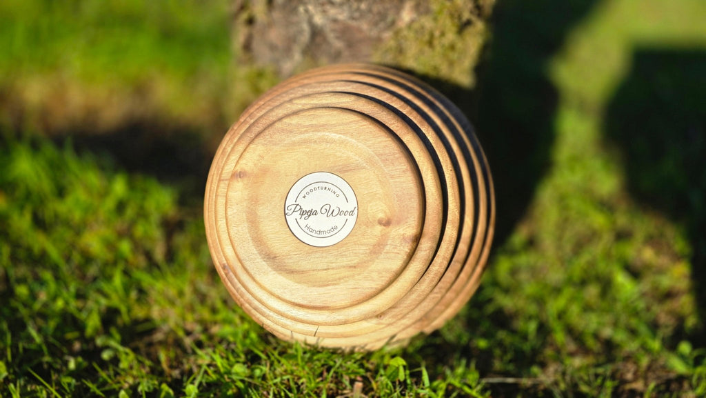 Beehive - Shaped Handmade Walnut Wooden Bowl – 22cm x 8cm | Fruit, Bread, or Decorative Bowl - PipejaWood