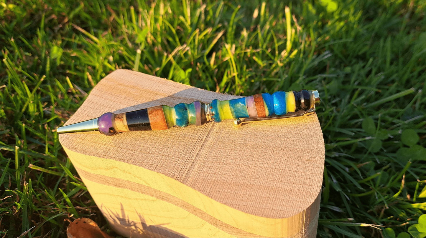 Ethereal Fusion’ Epoxy Resin Pen - PipejaWood