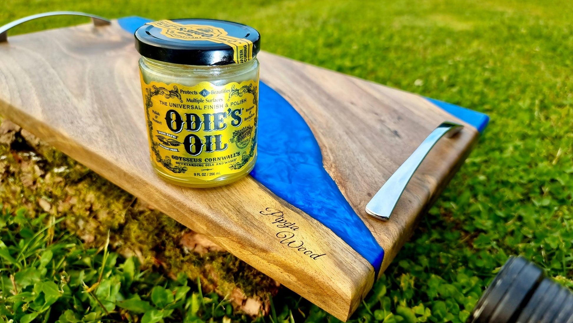 Handcrafted Walnut Wood Serving Board with Pearl Epoxy Resin – 50cm x 28cm (19.7in x 11in) | Cheese, Charcuterie, Appetizer Platter - PipejaWood