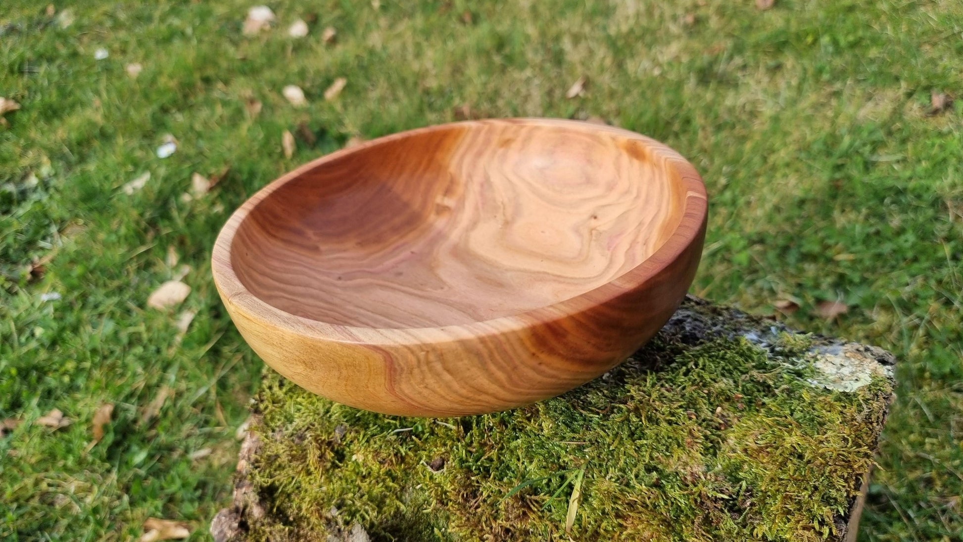 natural wood serving bowl handmade craftsmanship