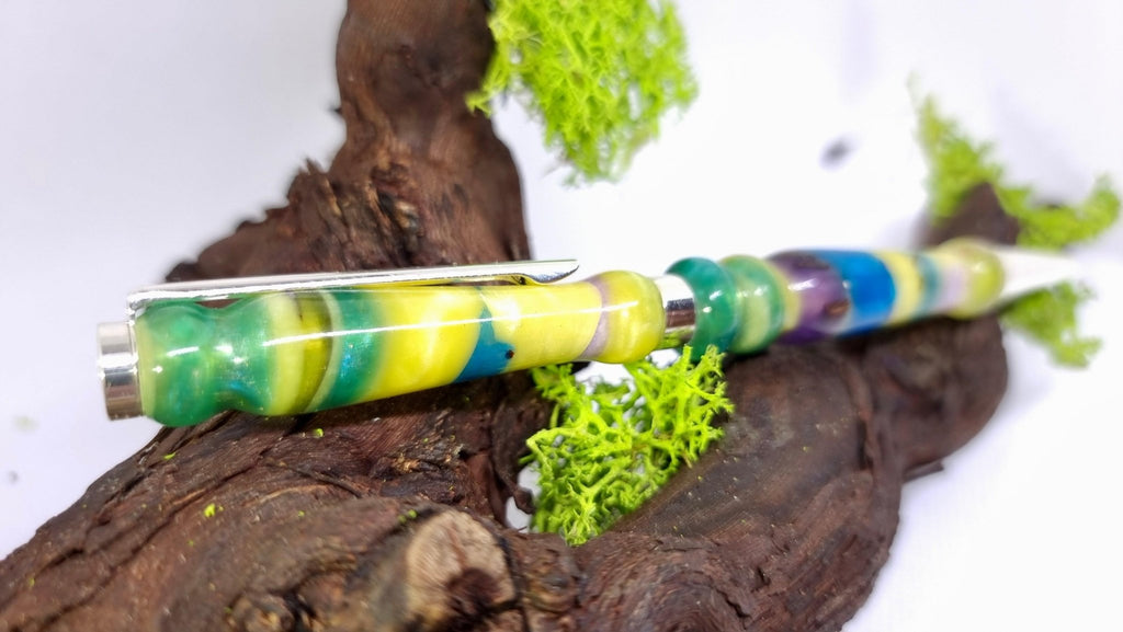 Handmade Epoxy Resin Pen – Custom Luxury Writing Instrument | Unique Ballpoint Pen - PipejaWood