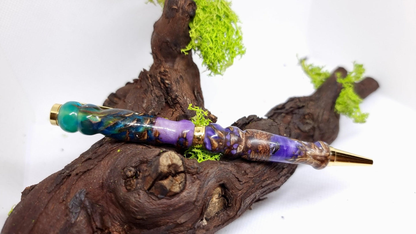 Handmade Epoxy Resin Pen with Real Pinecones – Custom Luxury Ballpoint Pen | Unique Writing Instrument - PipejaWood