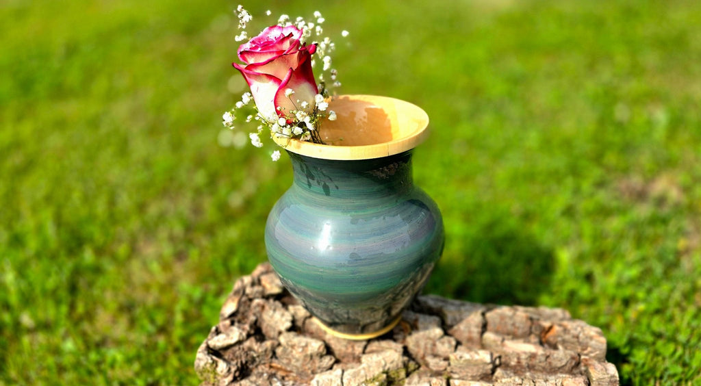 Handmade Maple Wood Vase with Acrylic Paint – Artistic Decorative Piece, 25cm x 17cm (9.8in x 6.7in) - PipejaWood