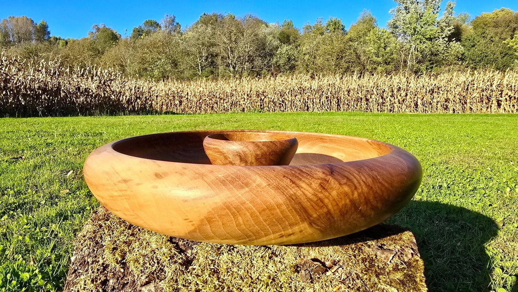 Handmade Wooden Snack Bowl – Handcrafted Walnut Wood 32cm x 7,5cm - PipejaWood