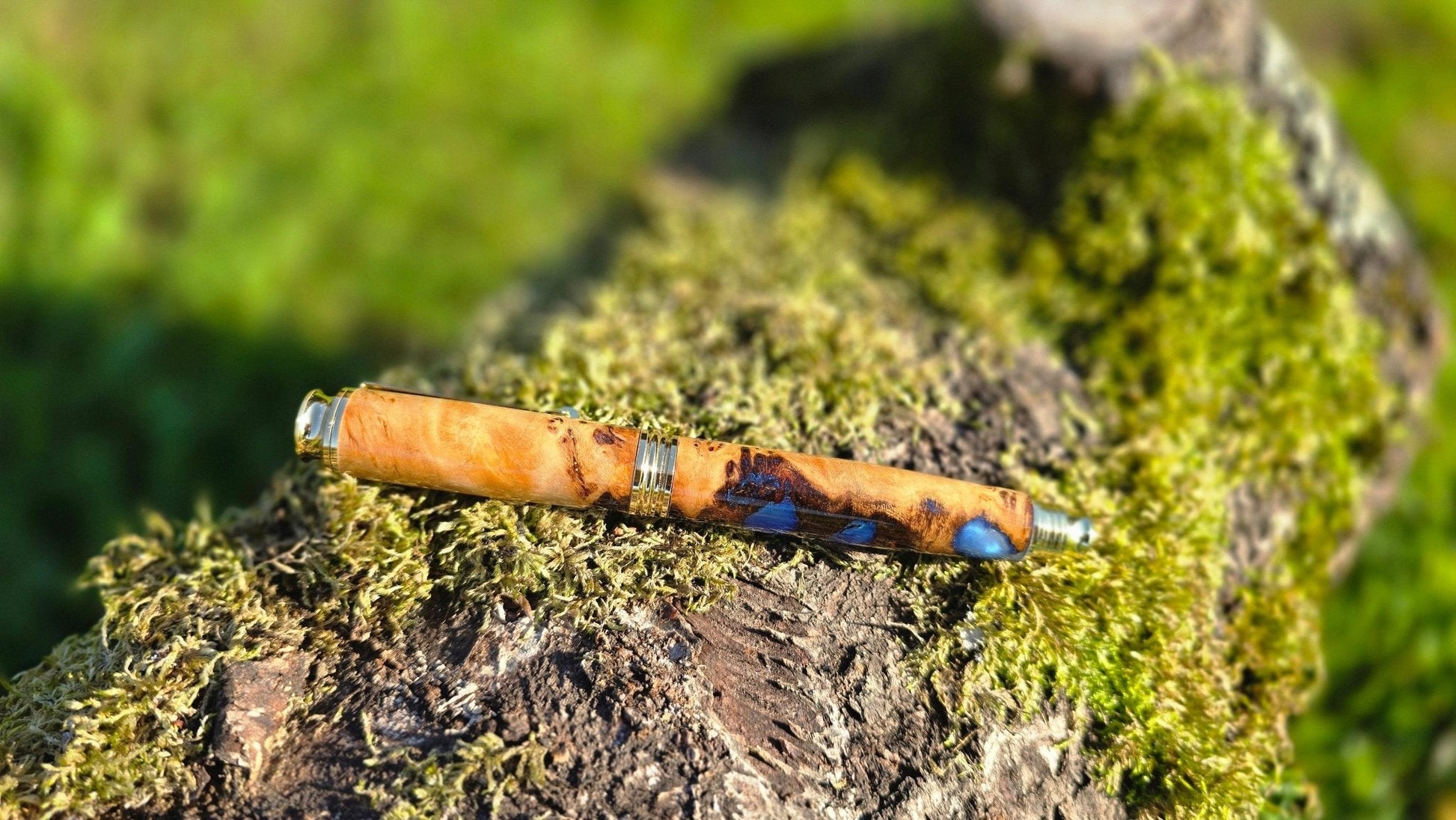Handcrafted wooden fountain pen with epoxy resin – unique luxury writing instrument